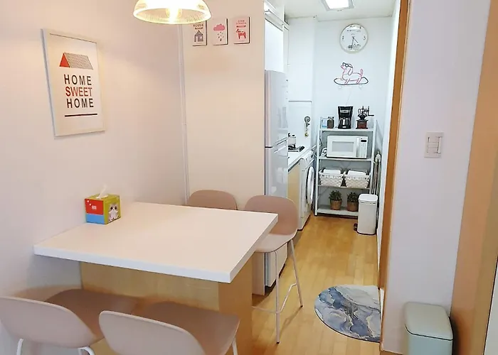 Hongik Univ Hongdae * ソウル特別市