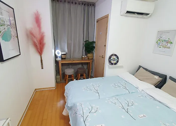 Hongik Univ Hongdae *
